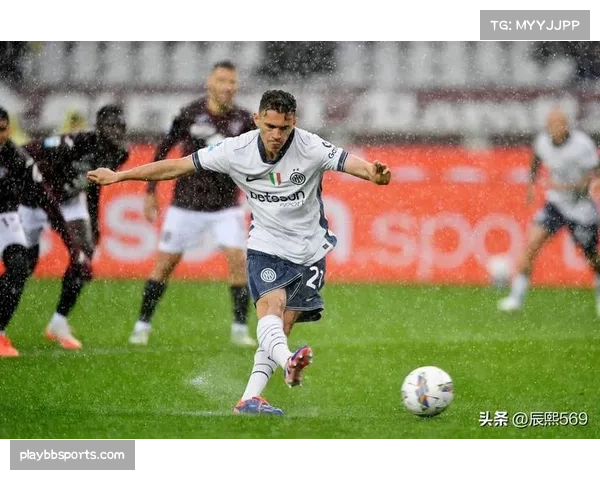 博洛尼亚中场轮转体系混乱，球员租借频繁影响战术延续性与稳定性